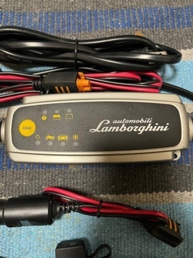 明日まで！ランボルギーニ 純正 バッテリーチャージャー バッテリー充電器
