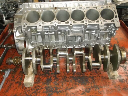 AMG--73--V12エンジンインナーセツト販売