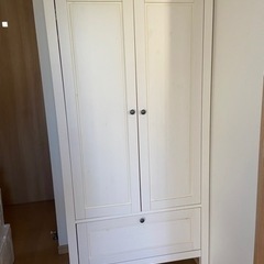 【取引先決定済み】IKEAキャビネット差し上げます！の画像
