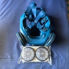 興研製　全面マスク&半面マスク2個の画像