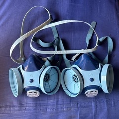 興研製　全面マスク&半面マスク2個の画像