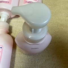 新品　サラヤ ホイップウォッシュ500ml 4本の画像