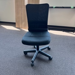 ビジネスチェアー