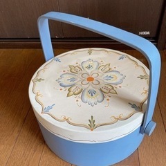 トールペイント　円形型　裁縫箱　入れ物