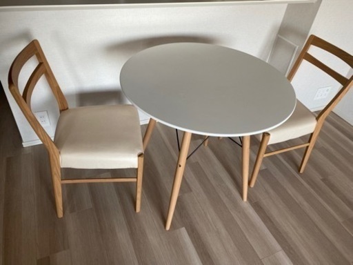 ミッドセンチュリーデザイン ホワイト天板 ダイニングテーブル