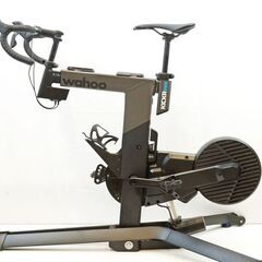 WAHOO 「ワフー」 KICKR BIKE スマートトレーナー 5223050900101の画像