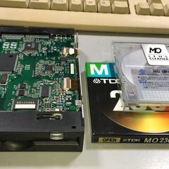 内蔵MOドライブ FUJITSU MCE3064AP【動作品】の画像