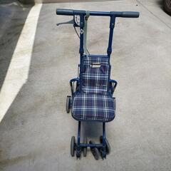 商談中　コンパクトシルバーショッピングカート☆ブレーキ付き！の画像