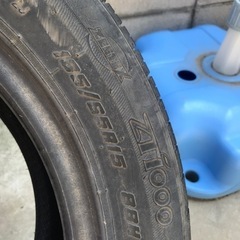 タイヤの画像