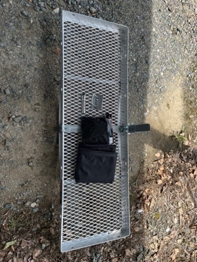 【最終値下げ】curt製　ヒッチキャリア　未使用　付属品あり