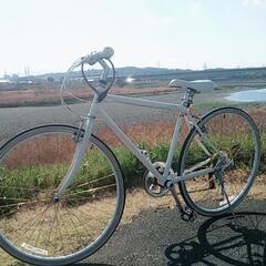 白い自転車