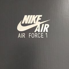 靴の箱　NIKE　AIR FORCE 1の画像