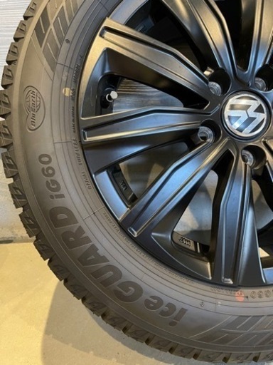 【受付終了】スタッドレス205/60R16×4本セット