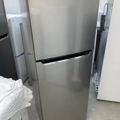 送料・設置込み 冷蔵庫 227L Hisense 2021年
