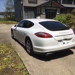 込み込み価格　7月23日まで出品　ポルシェ　パナメーラ3.6 ディーラー車　可変マフラーの画像