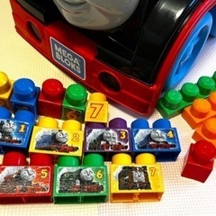 【手渡し限定】きかんしゃトーマス　メガブロックの画像