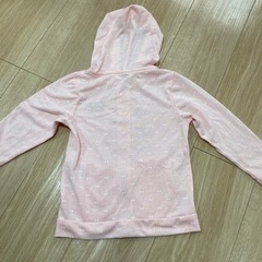 100サイズ　パーカーの画像