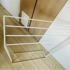 【お譲り先決定しました】バスタオルハンガー（3枚用）スリムに収納可能できるの画像