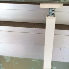 【値下げしました】突っ張りウォールパーテーション 壁面 収納 ホワイト 木目調 の画像