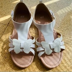 H&M 子供 サンダル 21.5cm 渋谷or三軒茶屋