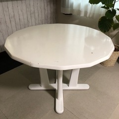 ダイニングテーブル♡無料で差し上げます！