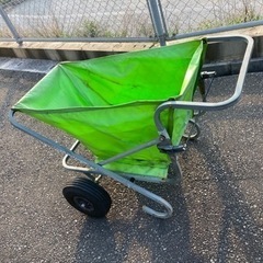 テント生地の折りたたみ２輪車