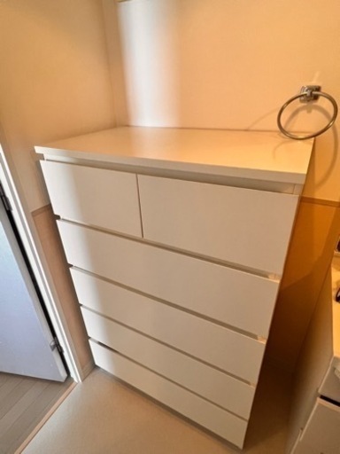 IKEAタンス ホワイト　MALM マルム