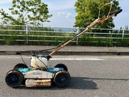 クボタ！GC-S500！自走式草刈機！2サイクル！スパイダーモア！ロータリーモア！斜面刈！畔草刈機！アゼ！