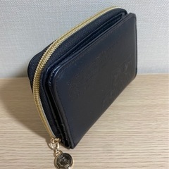 新品　二つ折り財布 ブラック フクロウ柄