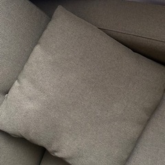 緊急19日】オシャレな3人掛けソファ　グリーン色　クッション3個付きの画像