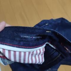 トミー・ヒルフィガー　ジーパンの画像