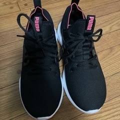 PUMA スニーカー 24cm