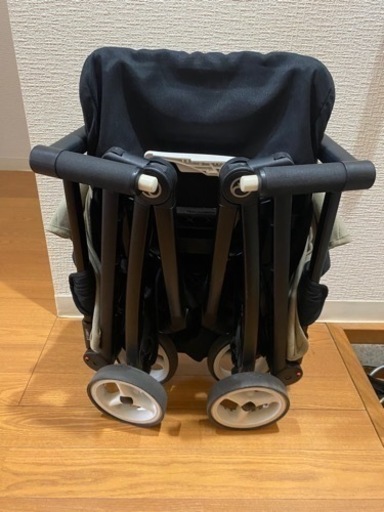 Cybex ベビーカー　B型　自転車にすっぽり！！