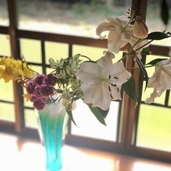 大正浪漫をイメージした活花があふれるおしゃれなお店で働きませんか？の画像