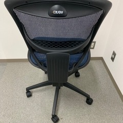 オフィスチェア　椅子　の画像