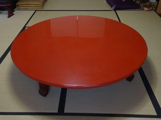 根来塗りの円卓