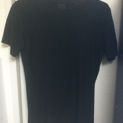 No.330  H&M  メンズTシャツ