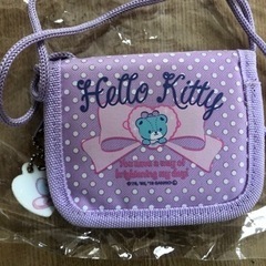 キティ　二つ折り財布  サンリオの画像