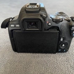 値下げ キャノン Canon 一眼レフEOSkiss X10 ボディ