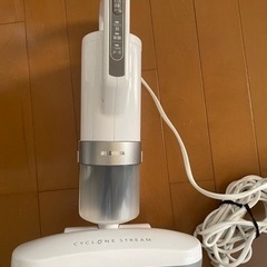 【お譲り先決定】アイリスオーヤマ　布団クリーナー