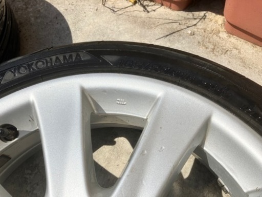 16インチホイールタイヤ付き　軽自動車などに