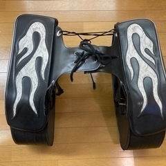 アメリカンバイクに似合うサイドバッグ他の画像