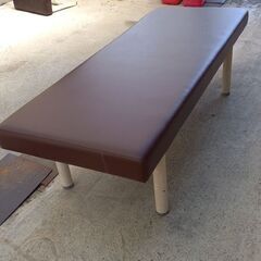 ベンチ(大)の画像