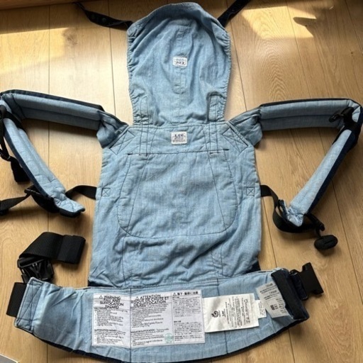 【値下げ】エルゴ Leeコラボの抱っこ紐