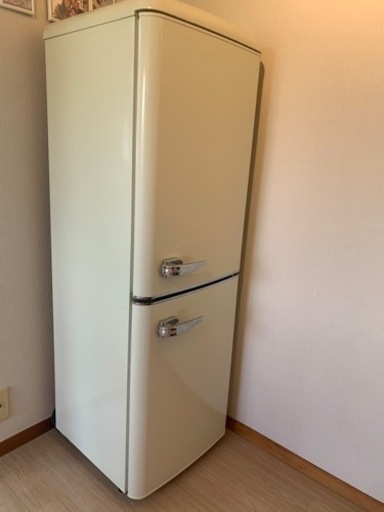 使用1年未満 レトロ冷蔵庫 130L 一人暮らし用