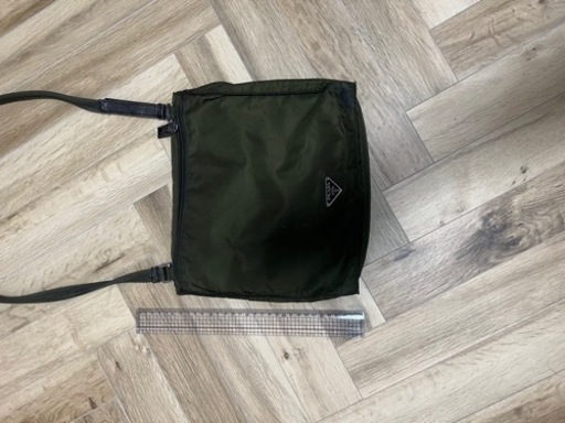 prada バッグ