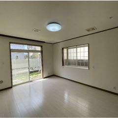 初期費用10万でご入居いただけます！4SLDKの広々戸建です！