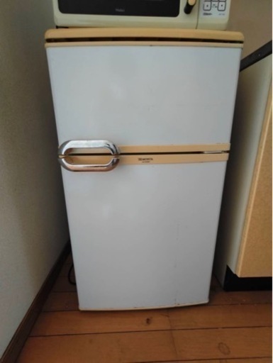 冷蔵庫とオーブンレンジ