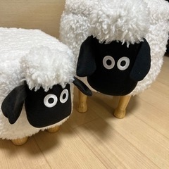 【とりにこれる方無料】羊のスツールの画像