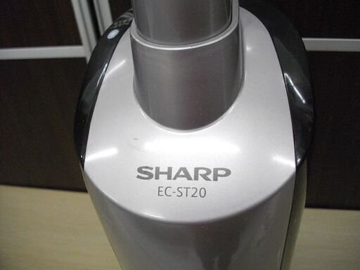 掃除機 シャープ 2015年製 EC-ST20 サイクロン式 ほうき形電気掃除機 ブラック×シルバー 苫小牧西店